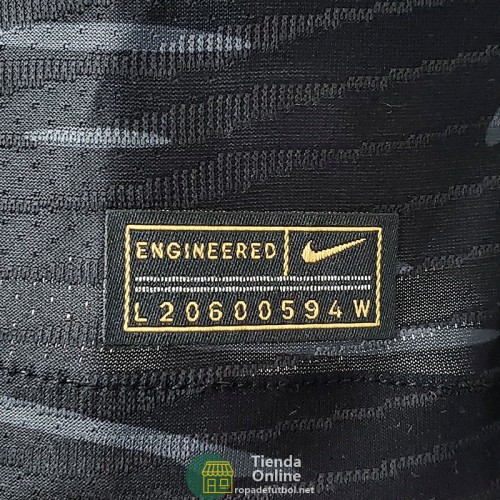 Camiseta Authentic Brasil Negro II 2022/2023