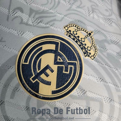 Camiseta Authentic Real Madrid Classic Version Blanco I 2023/2024