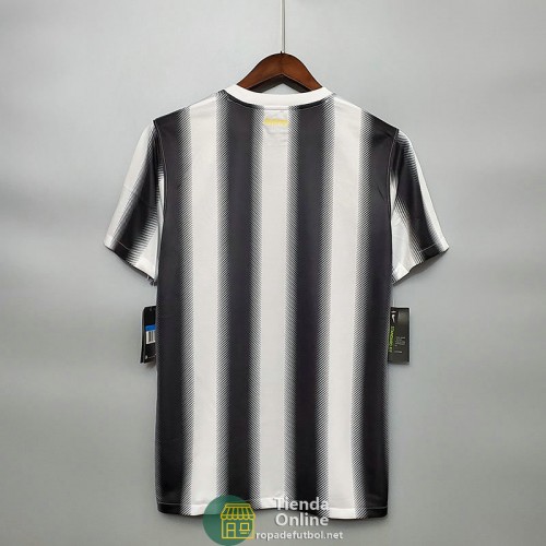 Camiseta Juventus Retro Primera Equipación 2011/2012