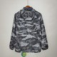 Liverpool Chaqueta Rompevientos Gris Camouflage 2021/2022