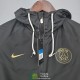 PSG Chaqueta Rompevientos Negro Golden 2021/2022