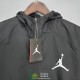 PSG x JORDAN Chaqueta Rompevientos Negro Blanco 2021/2022