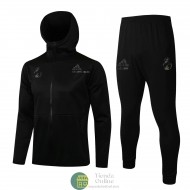 Real Madrid Chaqueta Capucha Negro + Pantalon Negro 2021/2022